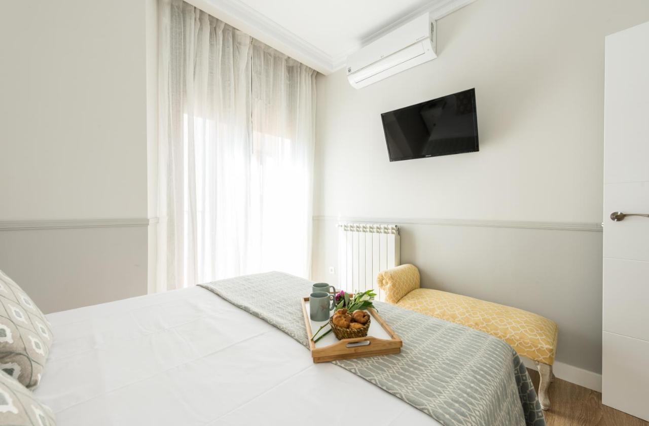 Cozy Apartment La Latina/Plaza Mayor Madrid Exterior photo