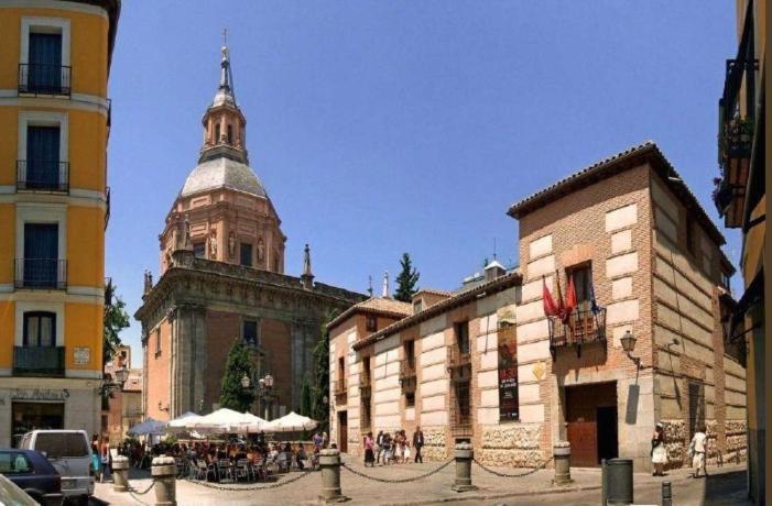 Cozy Apartment La Latina/Plaza Mayor Madrid Exterior photo